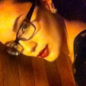 Meet your Posher, Ivette